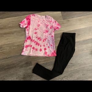 Pink tie dye t-shirt